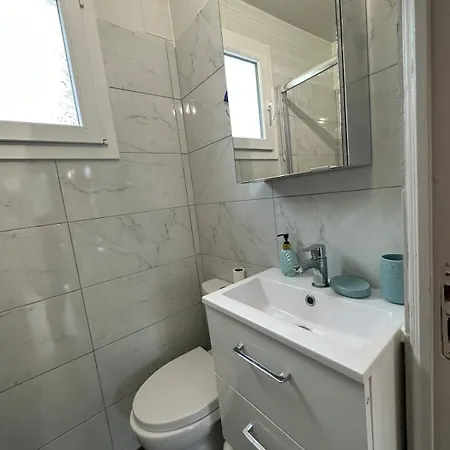 Apartment Cozy, Bright Apartment - Disney - Private Parking Rosny-sous-Bois